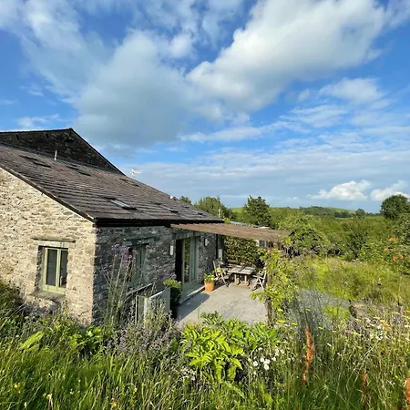 Holiday home 2 Bed In Kendal 95480 Skelsmergh