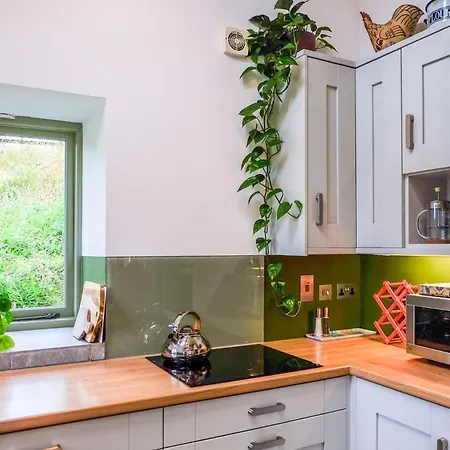 2 Bed In Kendal 95480 Holiday home *