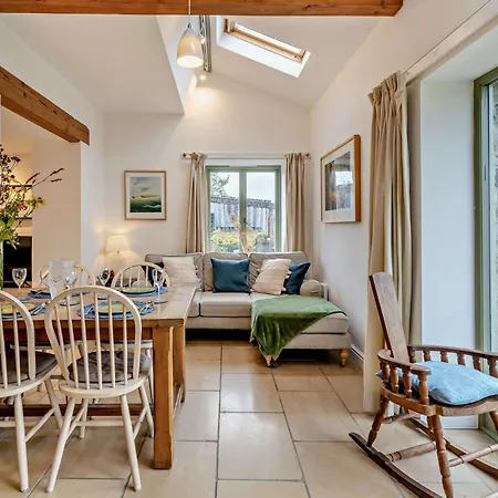 Дом отдыха 2 Bed In Kendal 95480 Skelsmergh