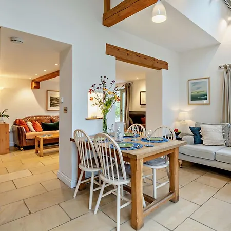 2 Bed In 95480 Ferienhaus Skelsmergh