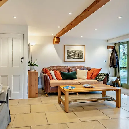 2 Bed In Kendal Oc-95480 * Skelsmergh
